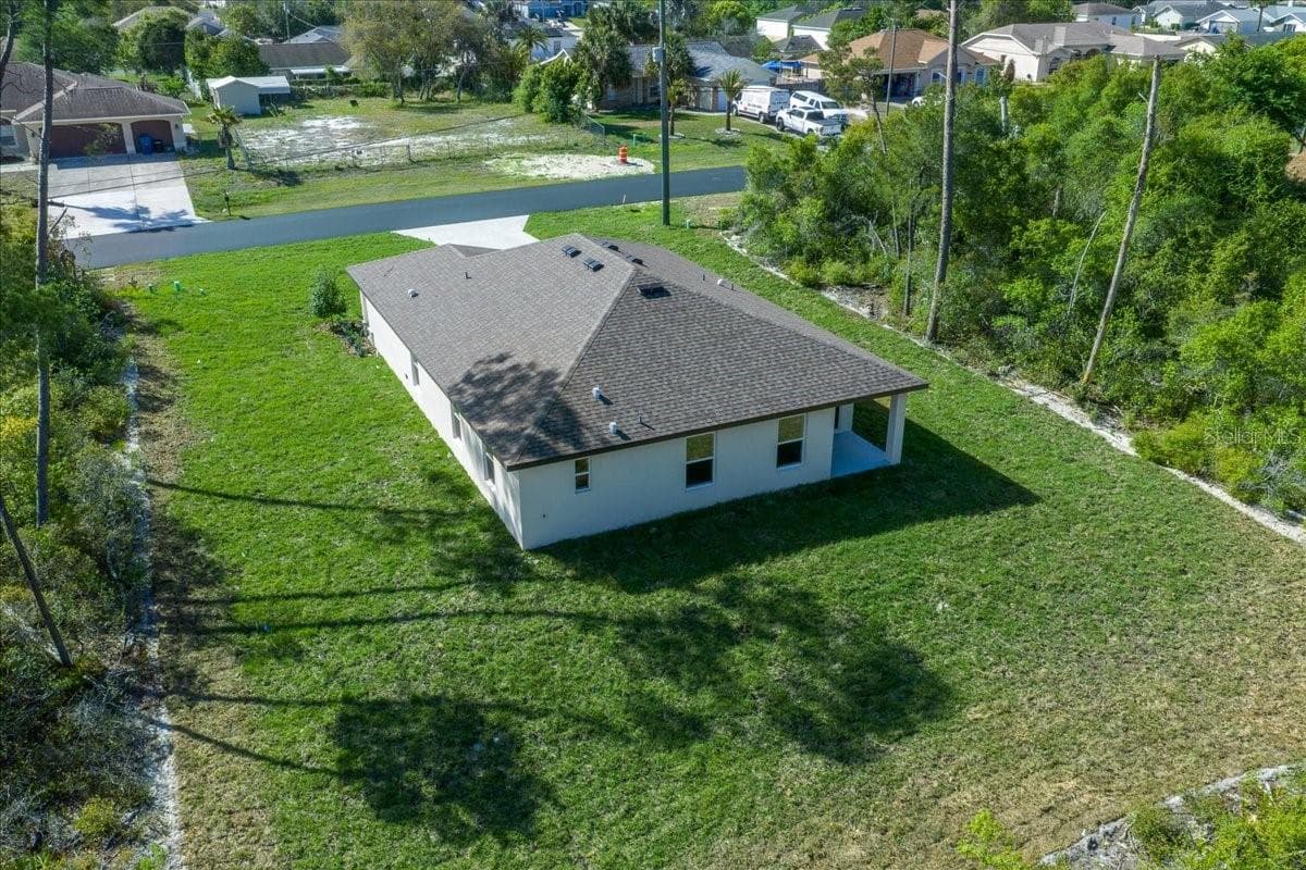 6241 FREEPORT DRIVE — photo 12 of 57