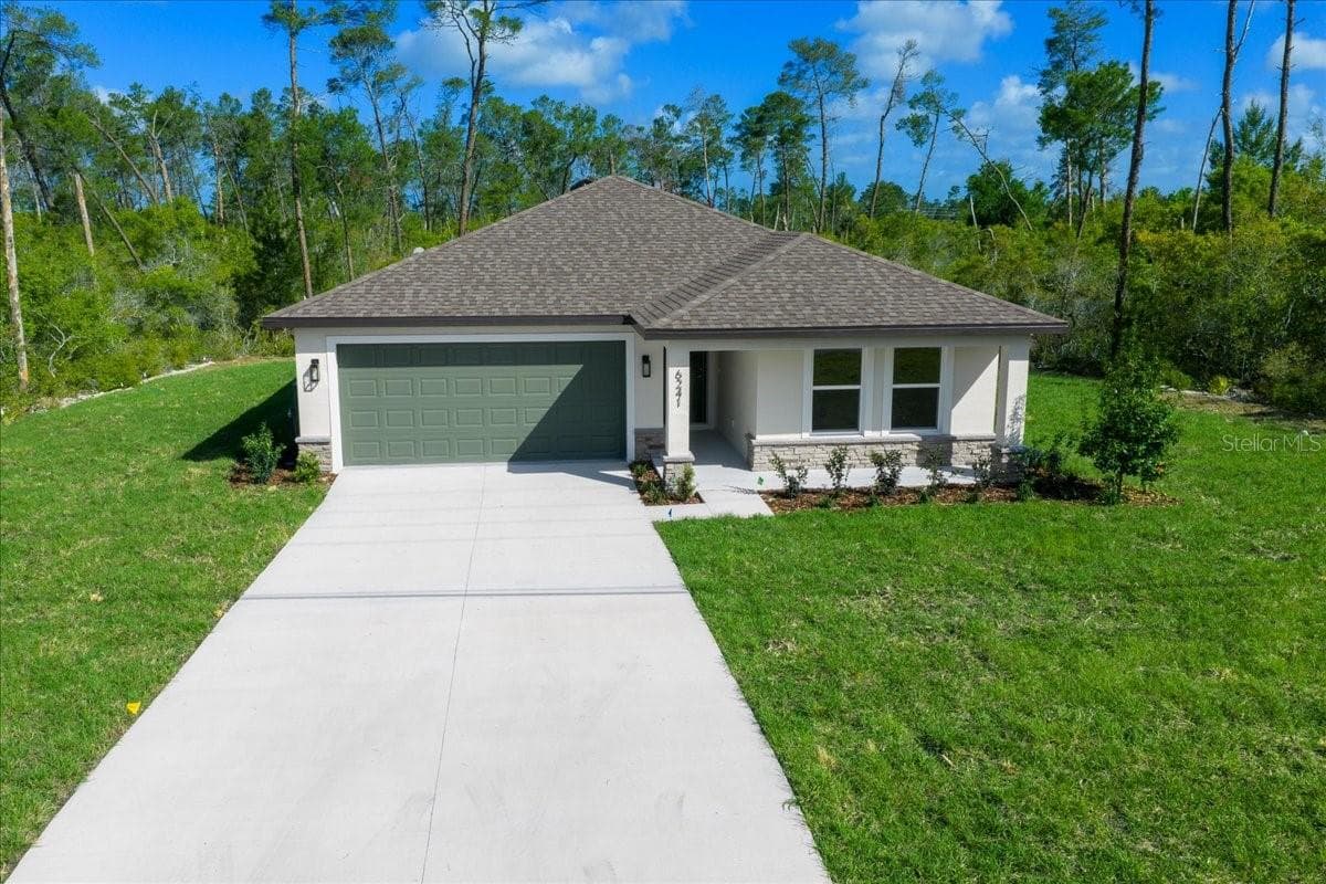 6241 FREEPORT DRIVE — photo 3 of 57