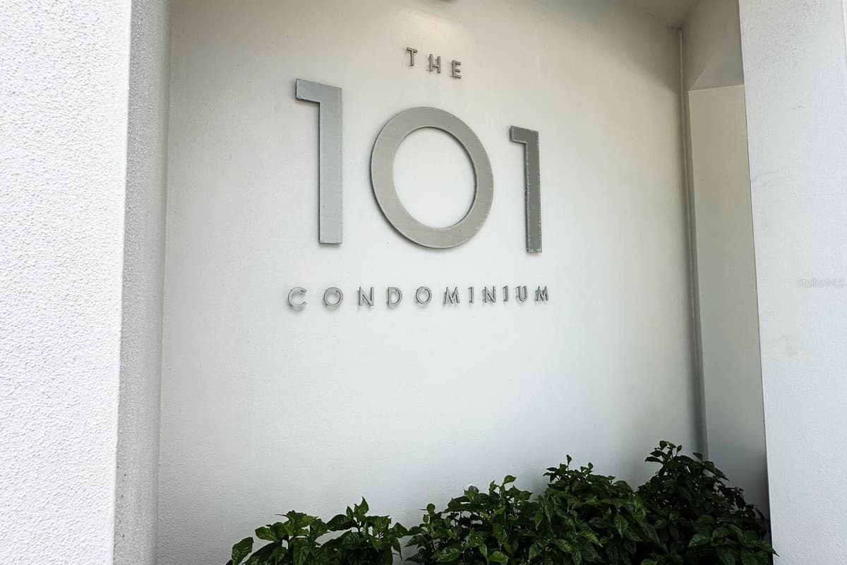 101 GULFSTREAM AVENUE — photo 4 of 4