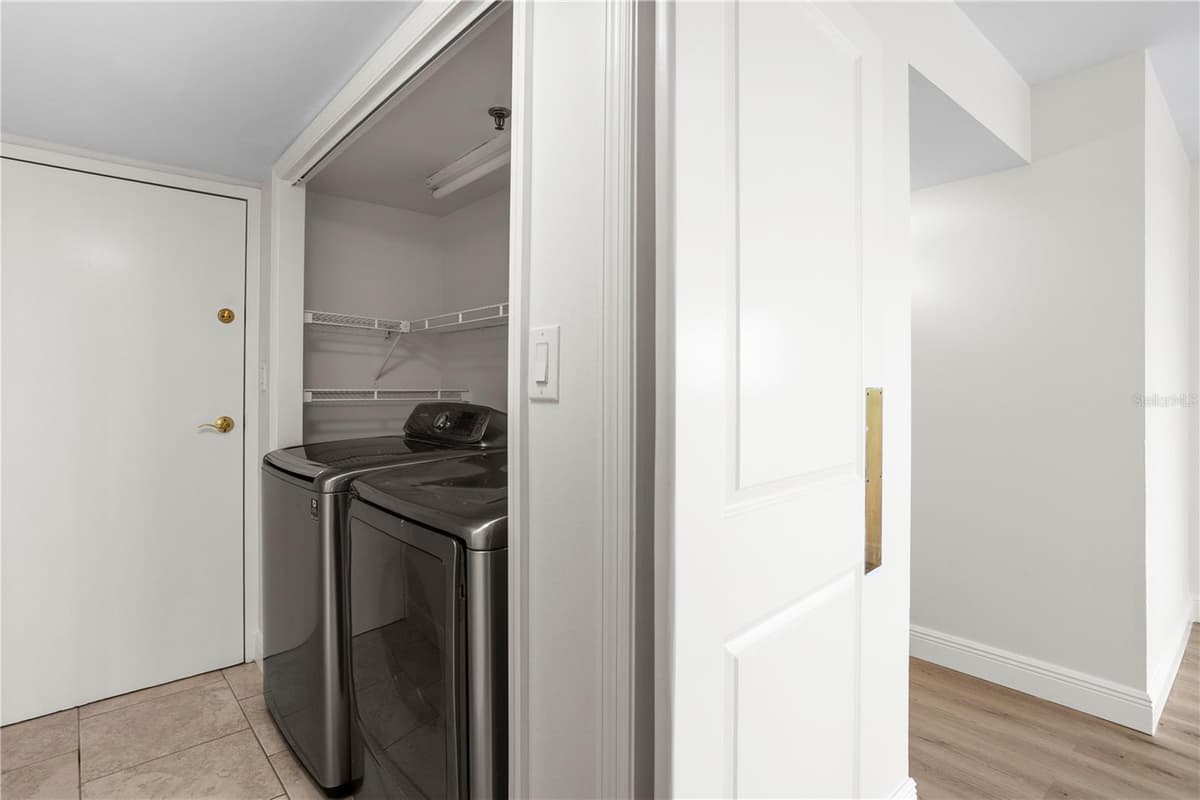 3301 BAYSHORE BOULEVARD — photo 40 of 56