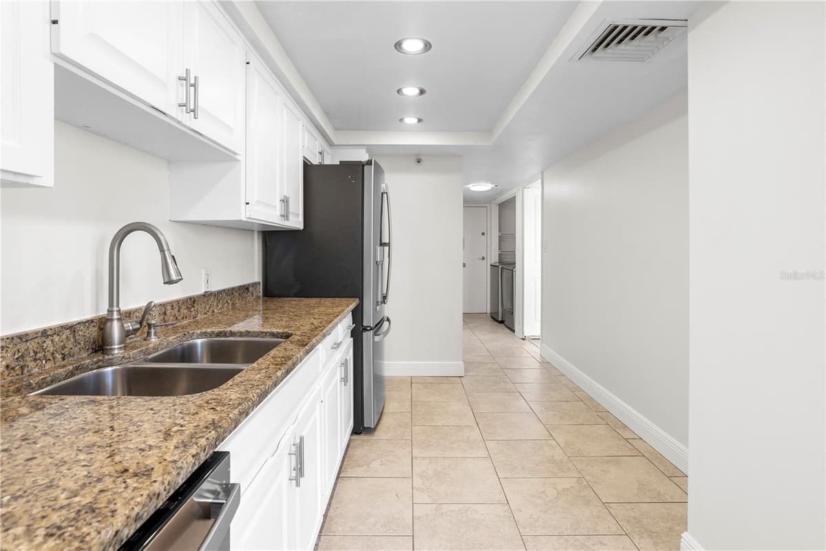 3301 BAYSHORE BOULEVARD — photo 20 of 56