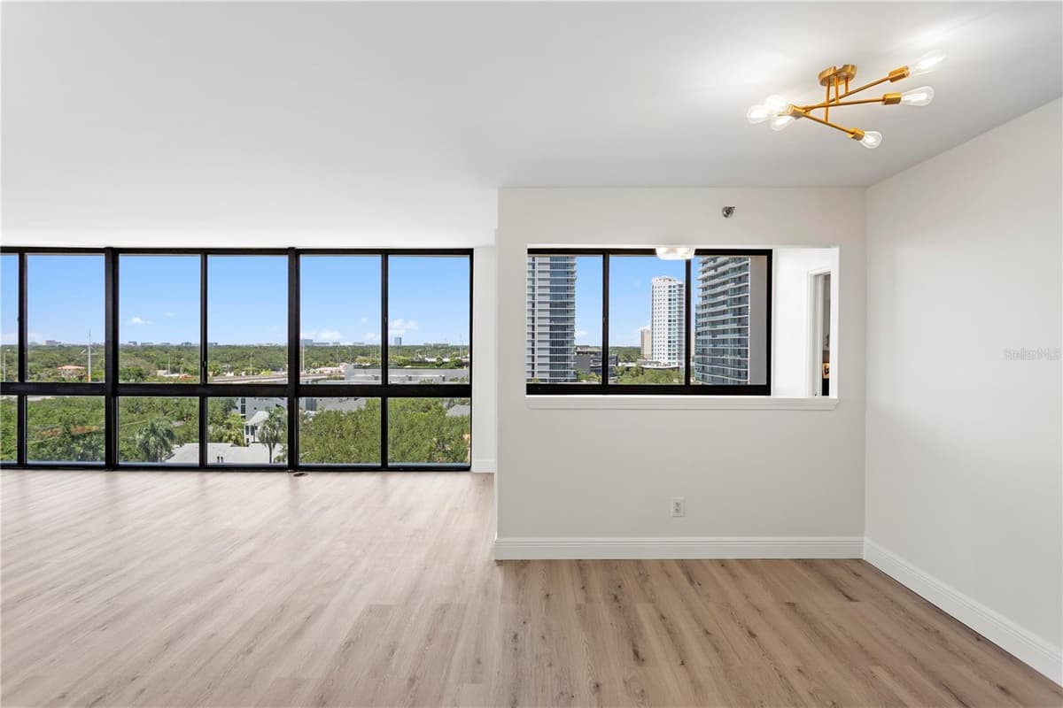 3301 BAYSHORE BOULEVARD — photo 6 of 56