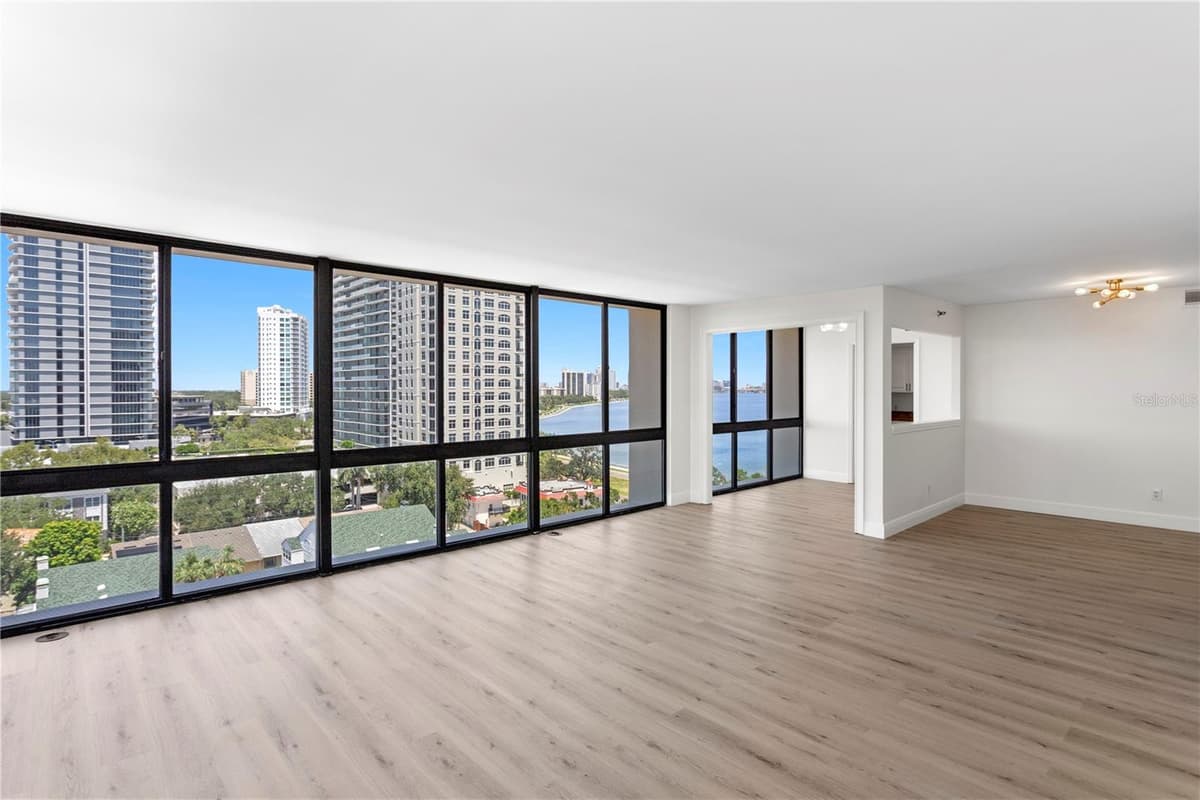 3301 BAYSHORE BOULEVARD — photo 4 of 56