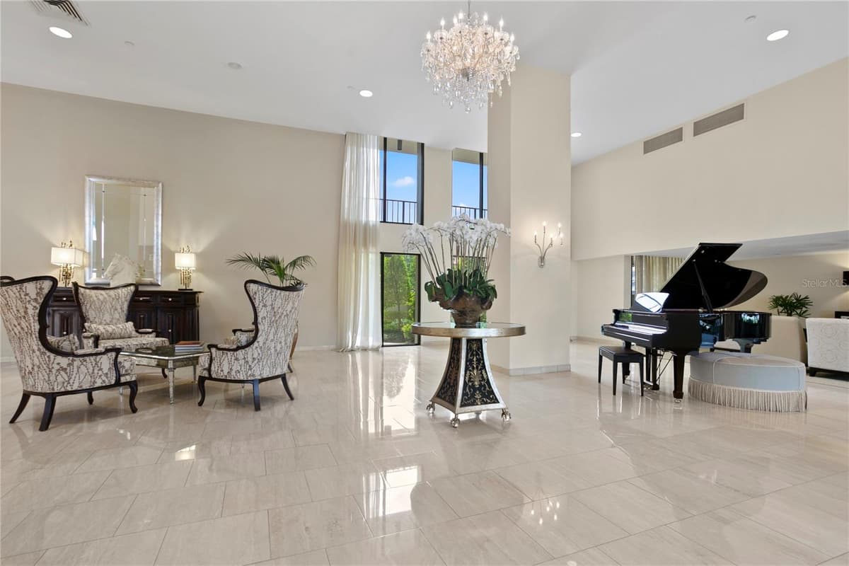 3301 BAYSHORE BOULEVARD — photo 45 of 56