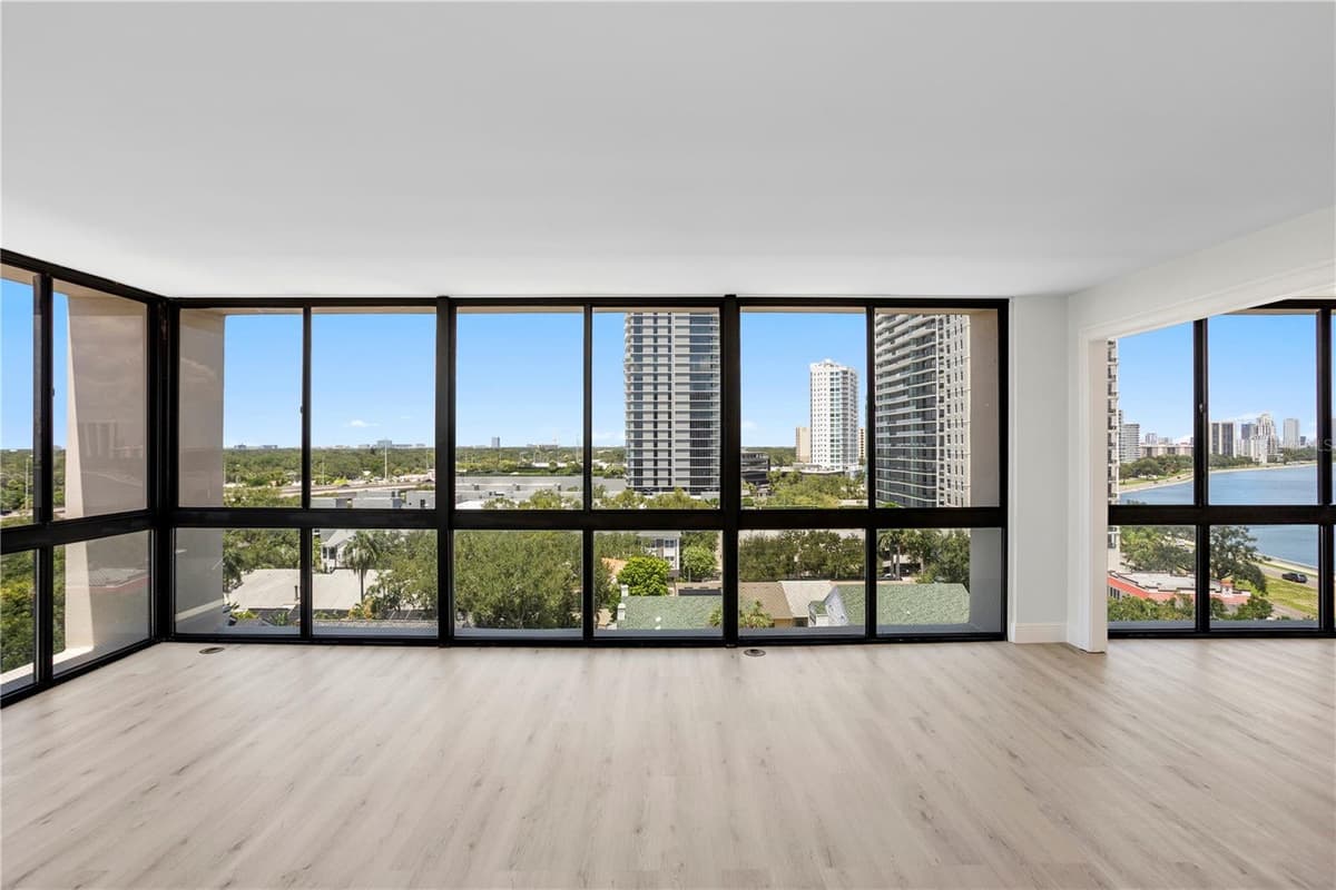 3301 BAYSHORE BOULEVARD — photo 7 of 56