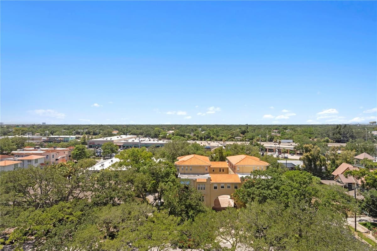 3301 BAYSHORE BOULEVARD — photo 12 of 56