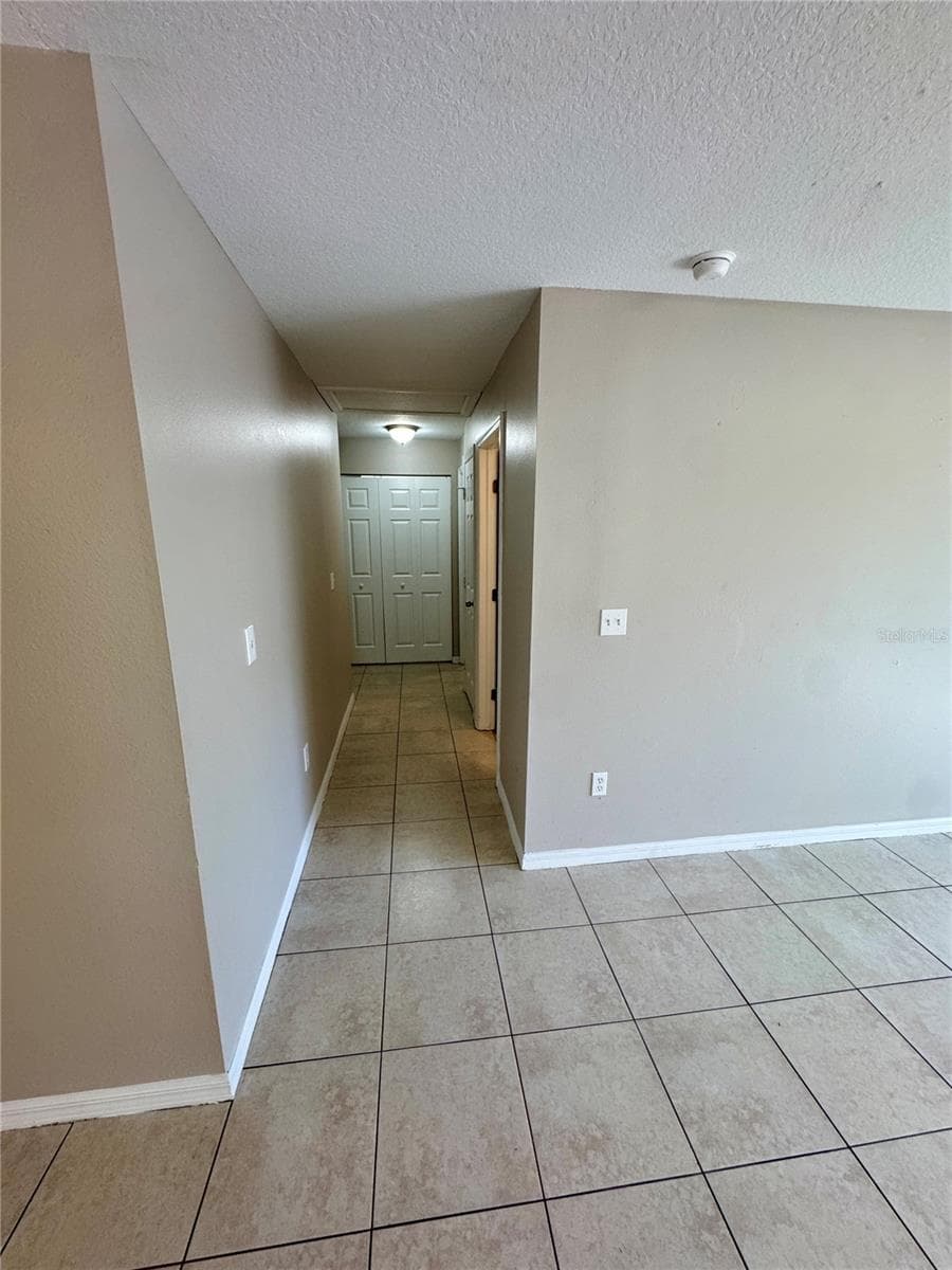 3305 38TH AVENUE — photo 10 of 22