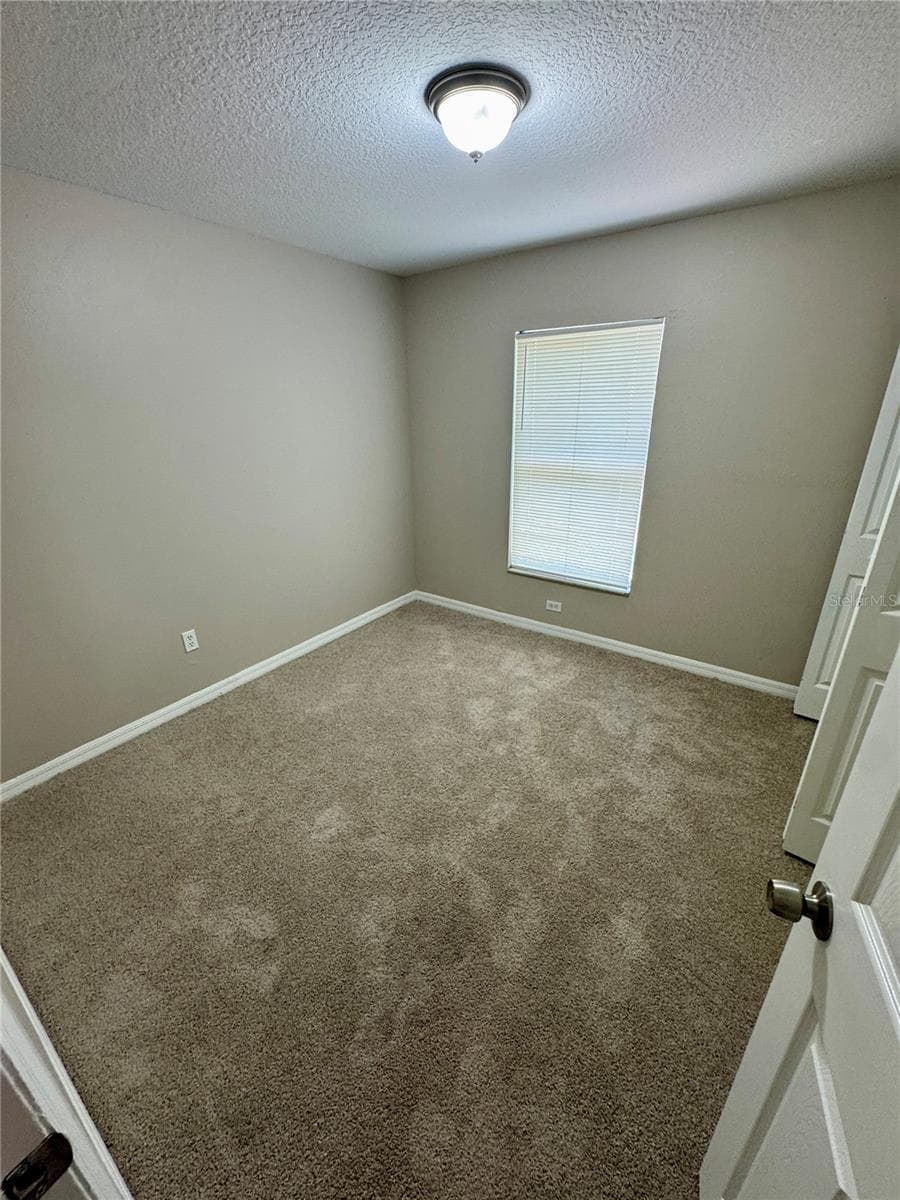 3305 38TH AVENUE — photo 16 of 22