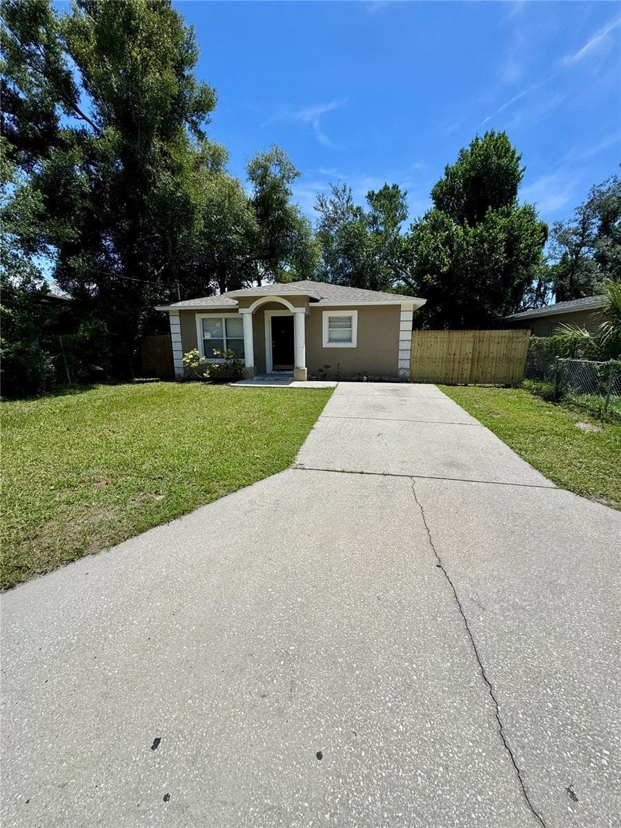 3305 38TH AVENUE — photo 3 of 22