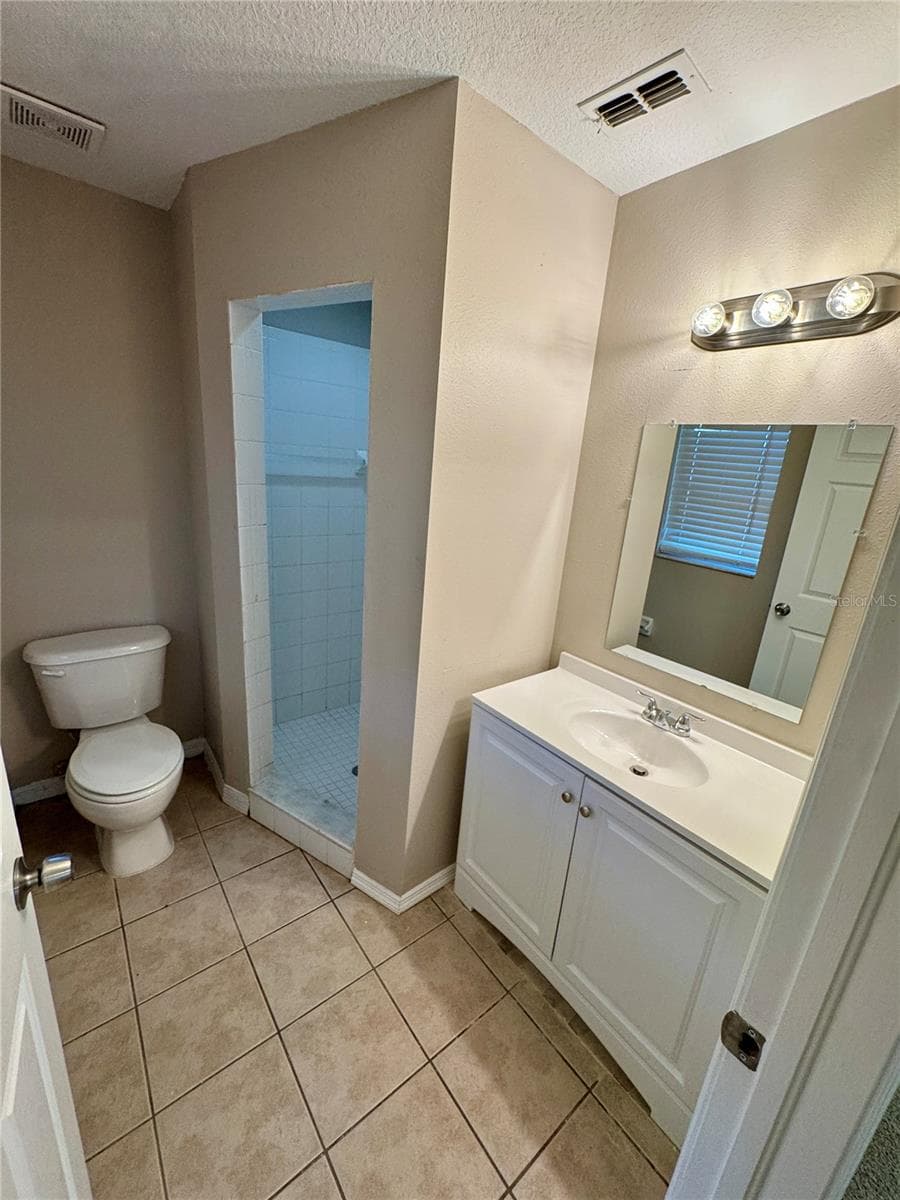 3305 38TH AVENUE — photo 14 of 22