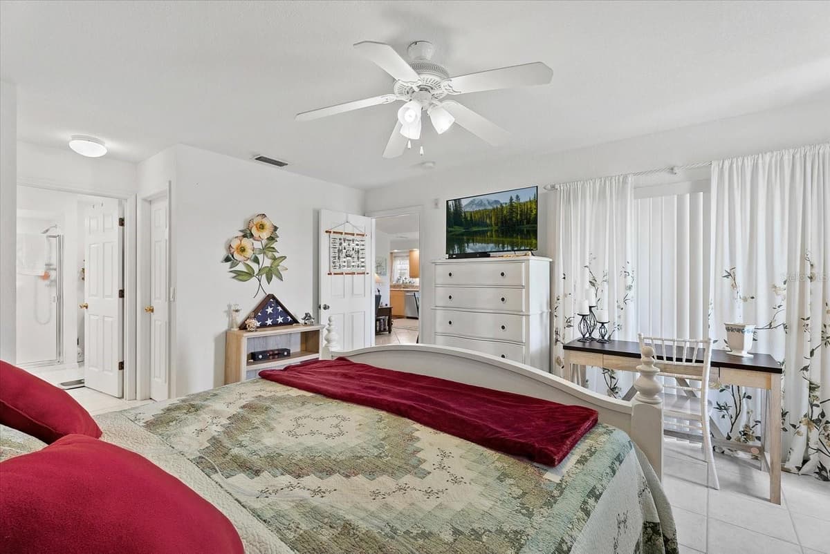 5800 SABAL TRACE DRIVE — photo 21 of 48