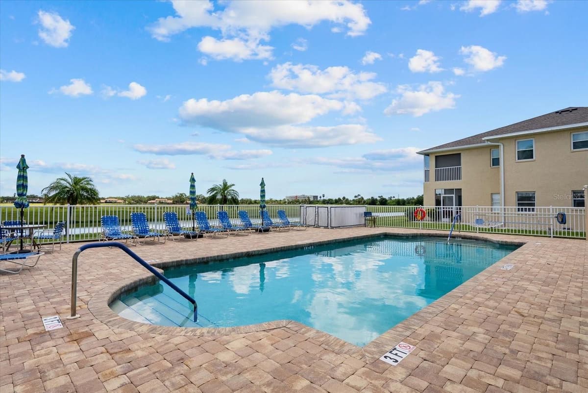 5800 SABAL TRACE DRIVE — photo 42 of 48
