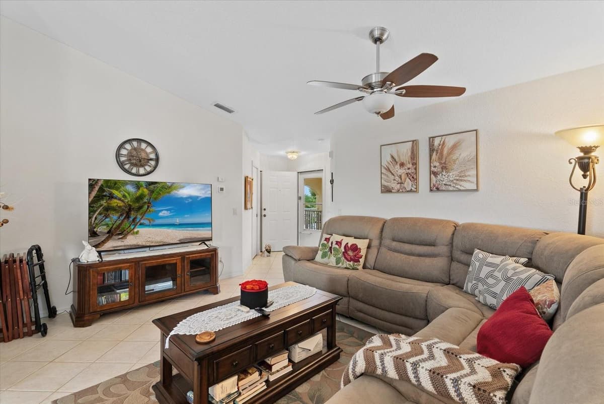 5800 SABAL TRACE DRIVE — photo 10 of 48