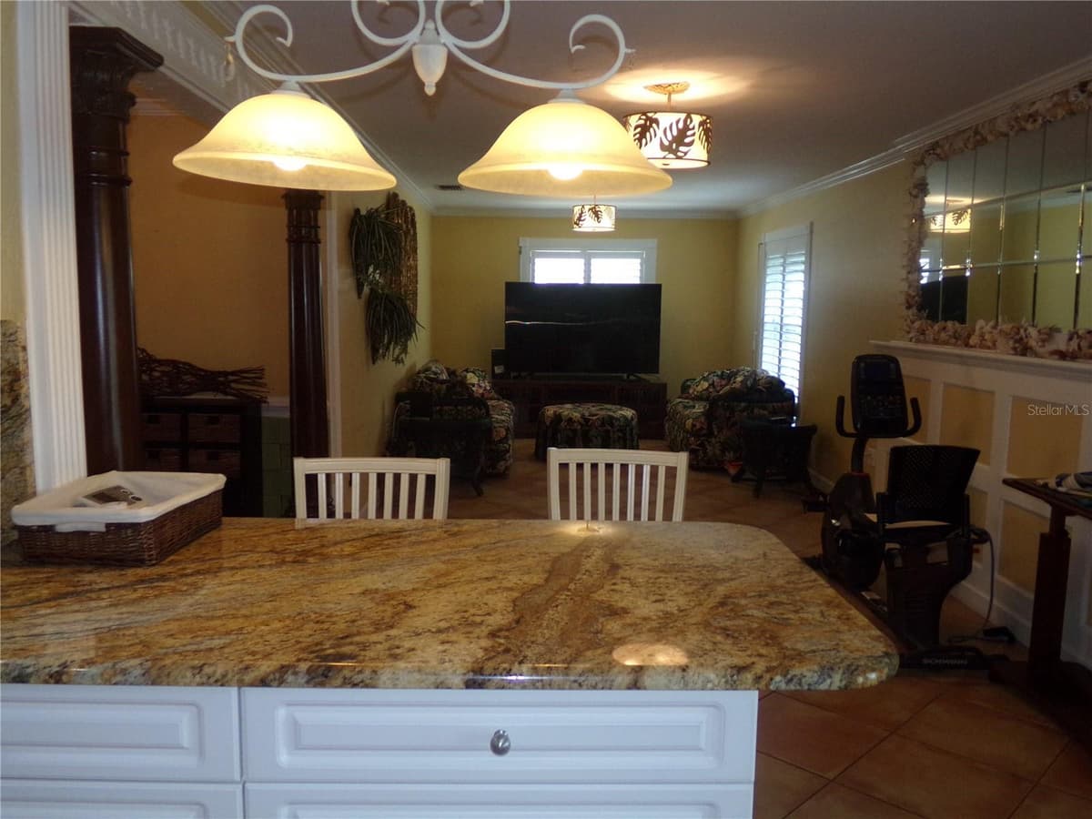 9312 KINGSTON ROAD — photo 37 of 88