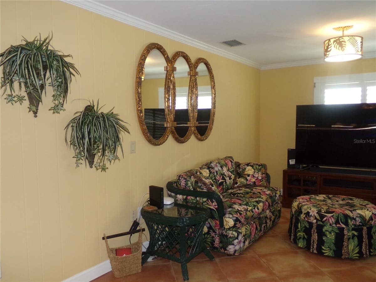 9312 KINGSTON ROAD — photo 33 of 88
