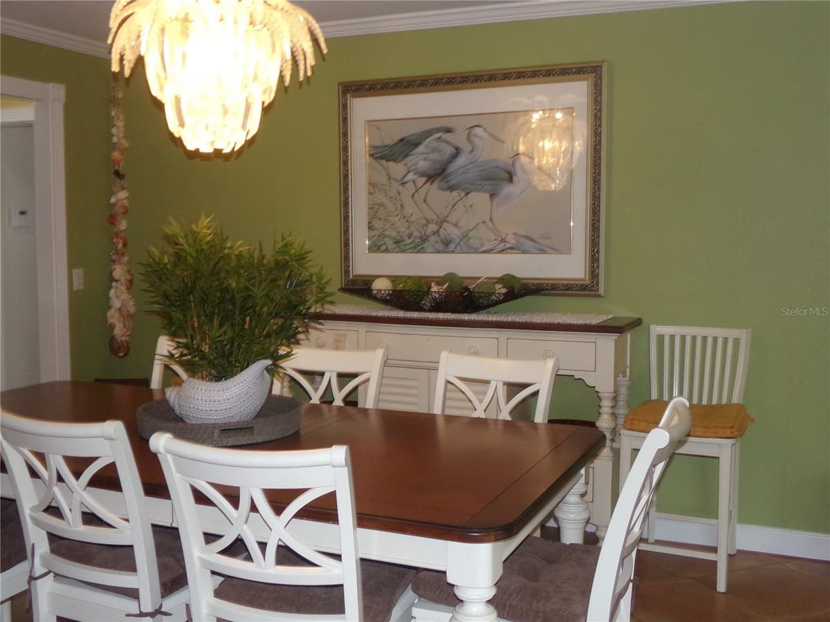 9312 KINGSTON ROAD — photo 13 of 88