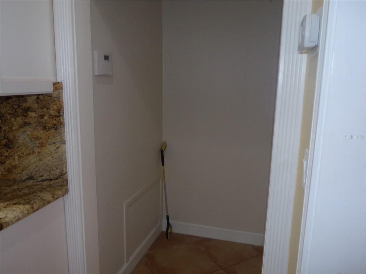 9312 KINGSTON ROAD — photo 46 of 88