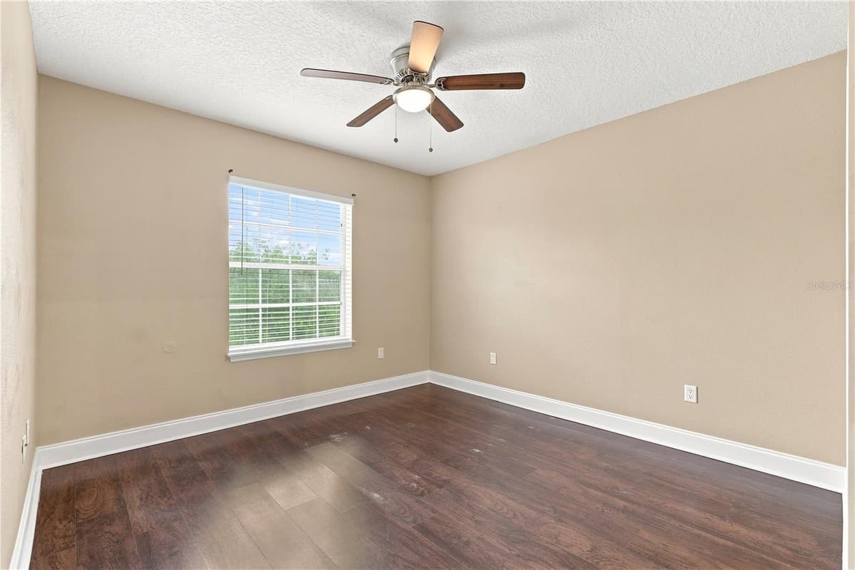20 PRINCETON STREET — photo 17 of 32