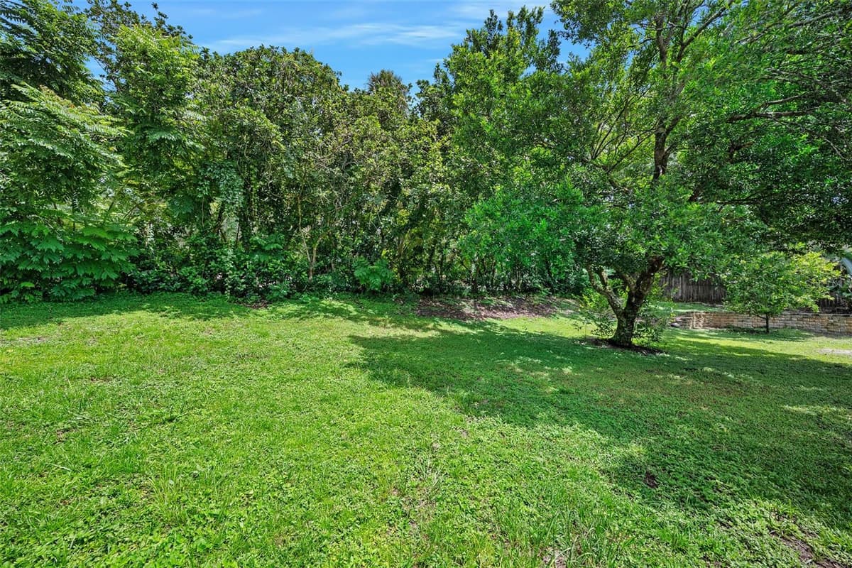 981 LAUREL OAKS LANE — photo 23 of 26