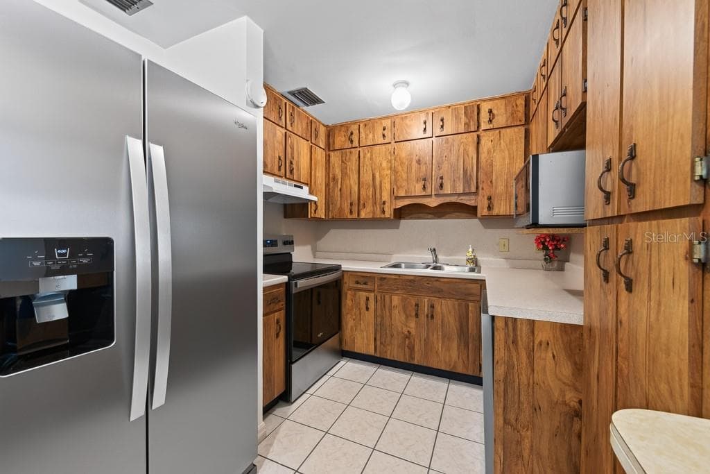 4306 GRADY AVENUE — photo 15 of 49