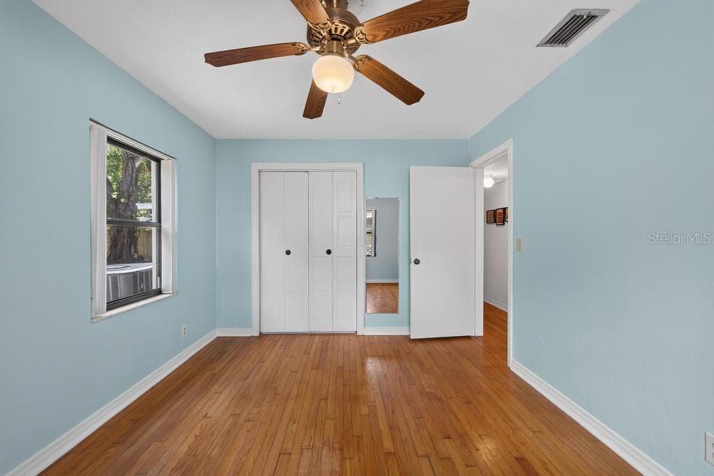 4306 GRADY AVENUE — photo 23 of 49