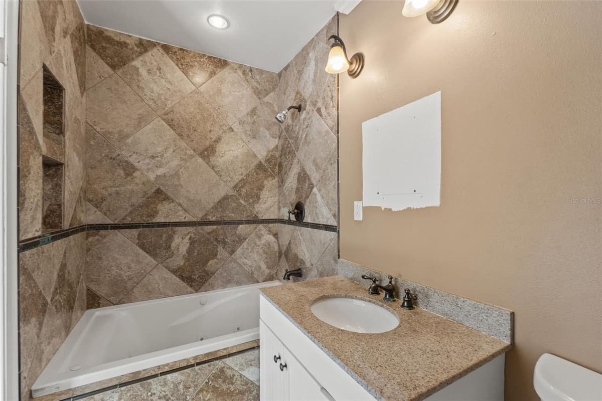 9850 ARROW DRIVE — photo 24 of 69