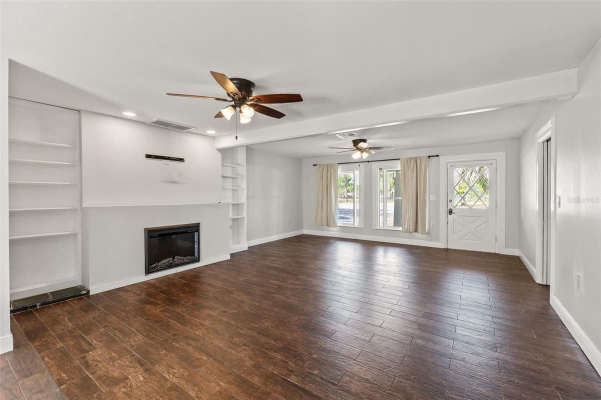 9850 ARROW DRIVE — photo 8 of 69