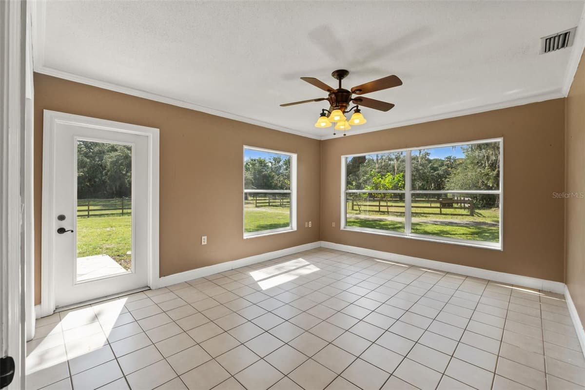 9850 ARROW DRIVE — photo 19 of 69
