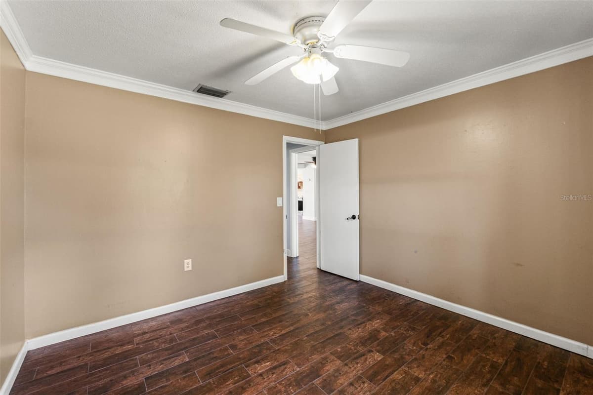 9850 ARROW DRIVE — photo 17 of 69