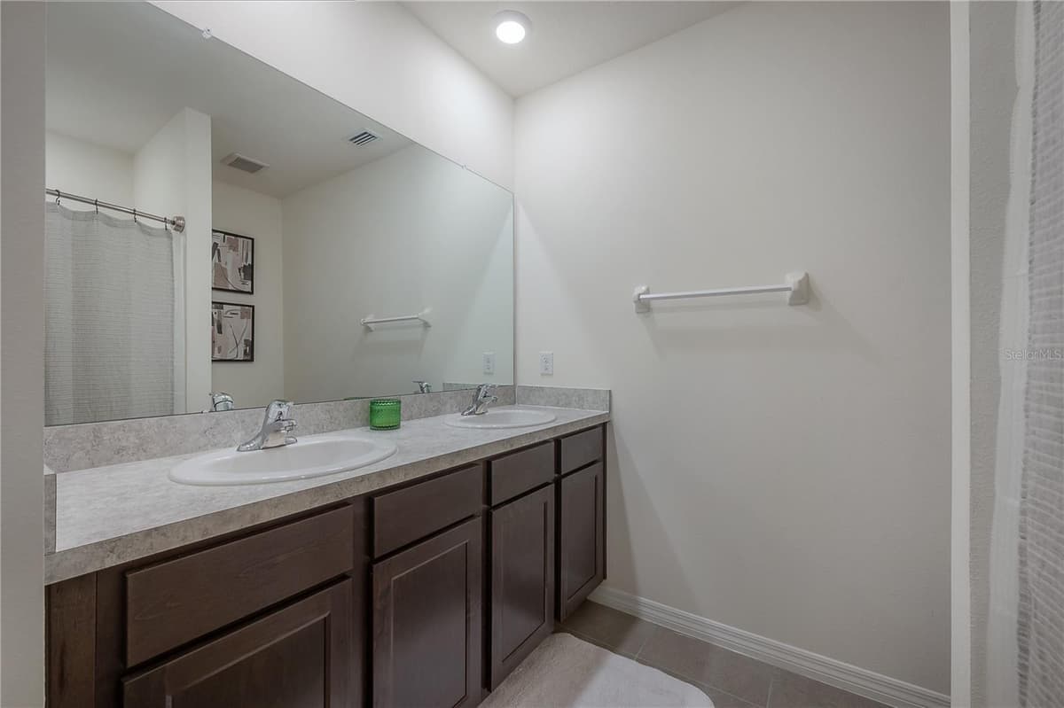9031 WATER CHESTNUT DRIVE — photo 18 of 35