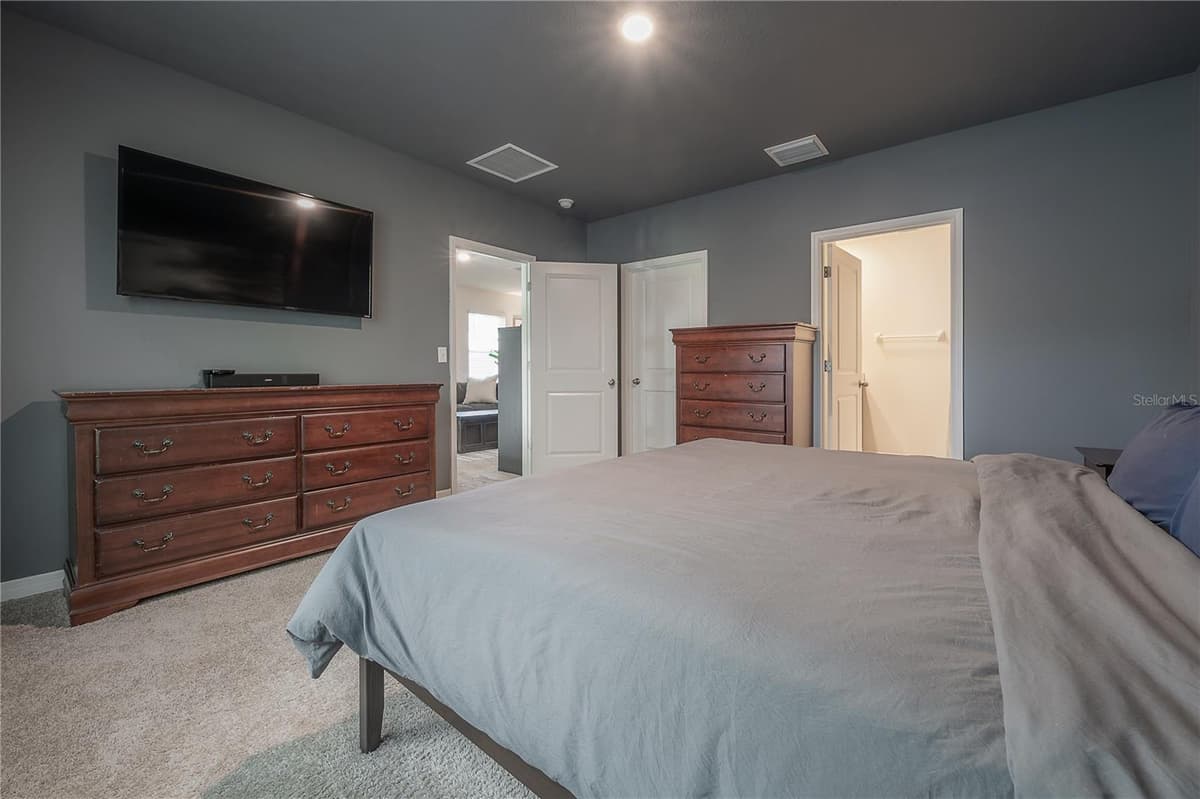 9031 WATER CHESTNUT DRIVE — photo 17 of 35