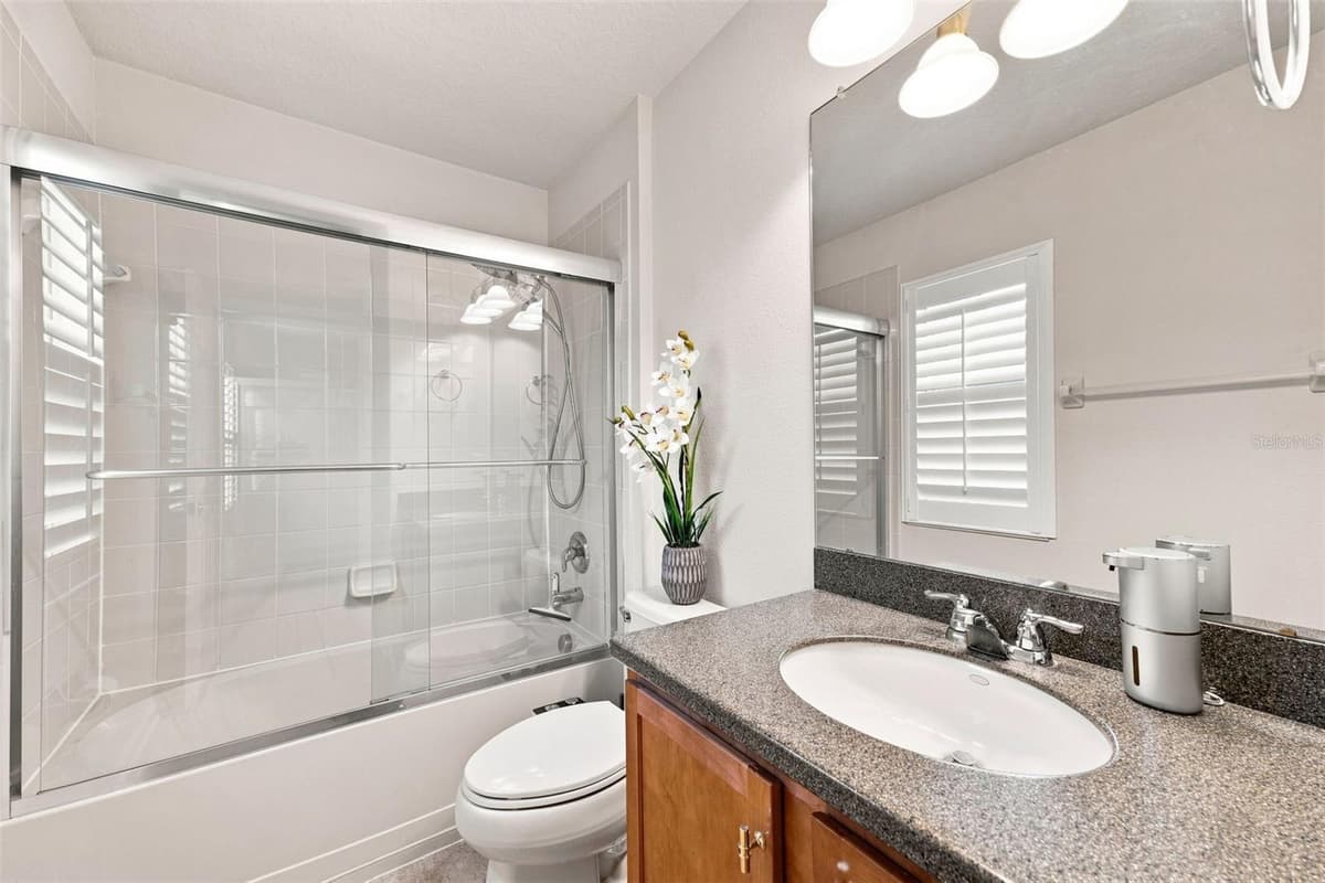 14217 WAKE ROBIN DRIVE — photo 44 of 77