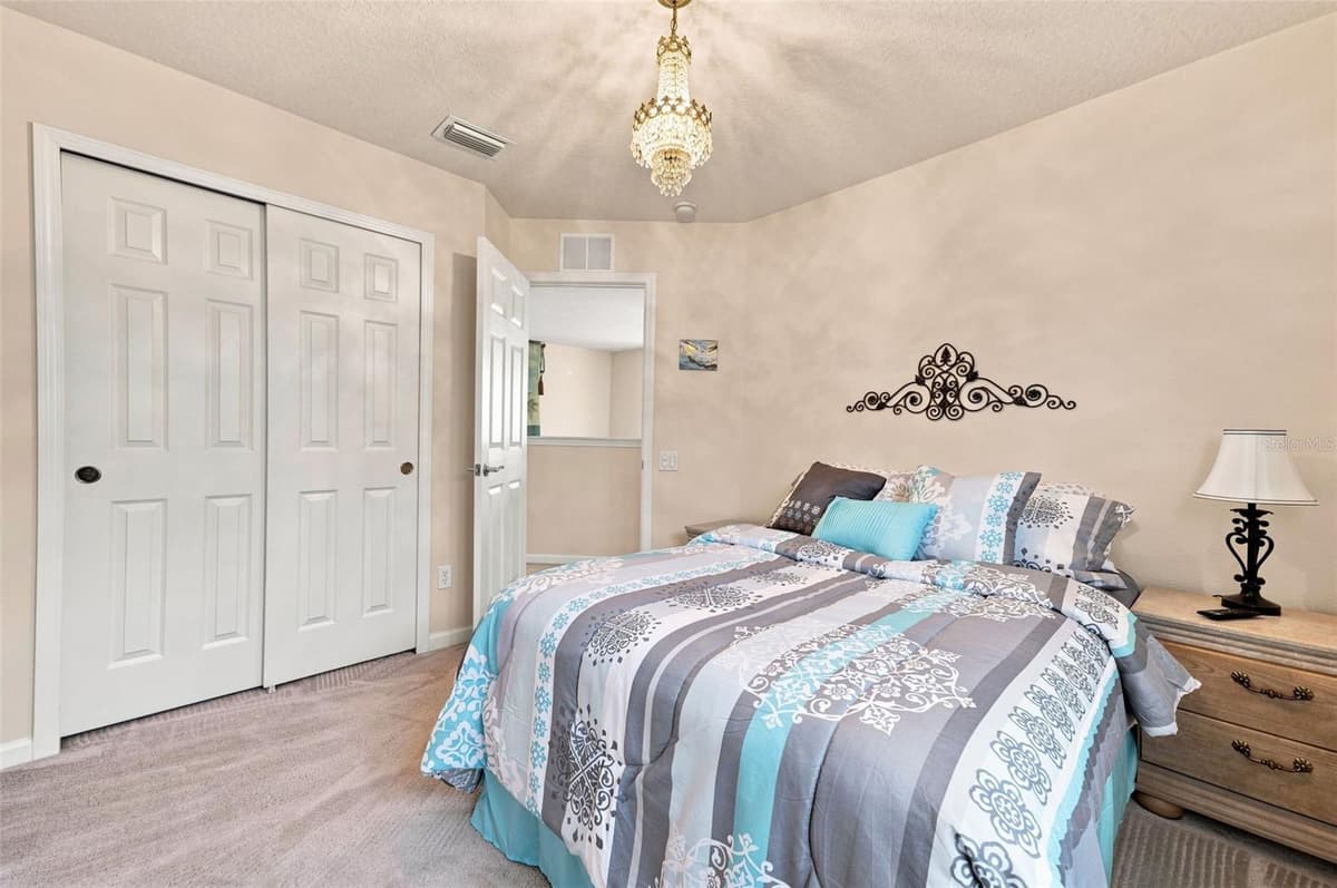 14217 WAKE ROBIN DRIVE — photo 42 of 77