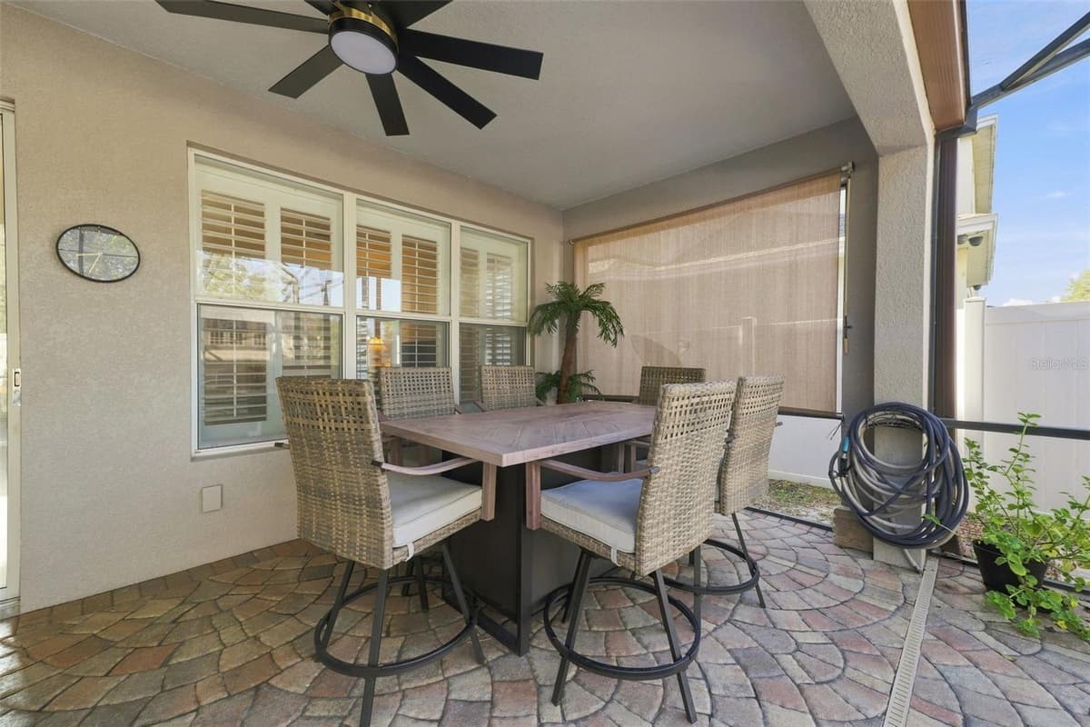 14217 WAKE ROBIN DRIVE — photo 48 of 77