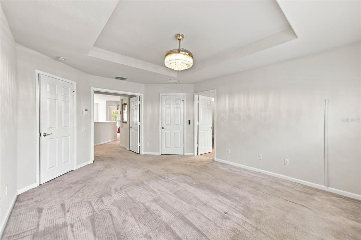 14217 WAKE ROBIN DRIVE — photo 35 of 77
