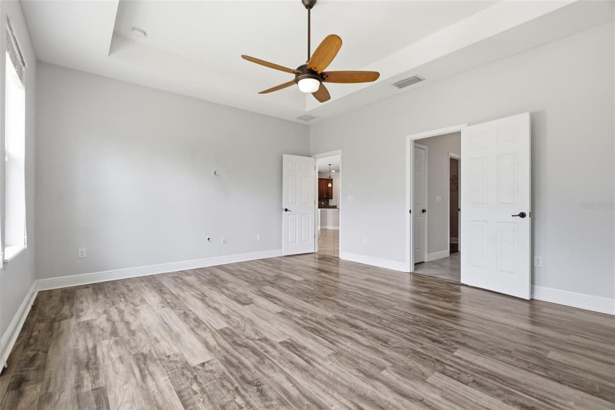 5821 JASPER GLEN DRIVE — photo 22 of 44