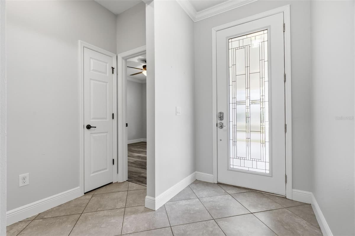 5821 JASPER GLEN DRIVE — photo 8 of 44
