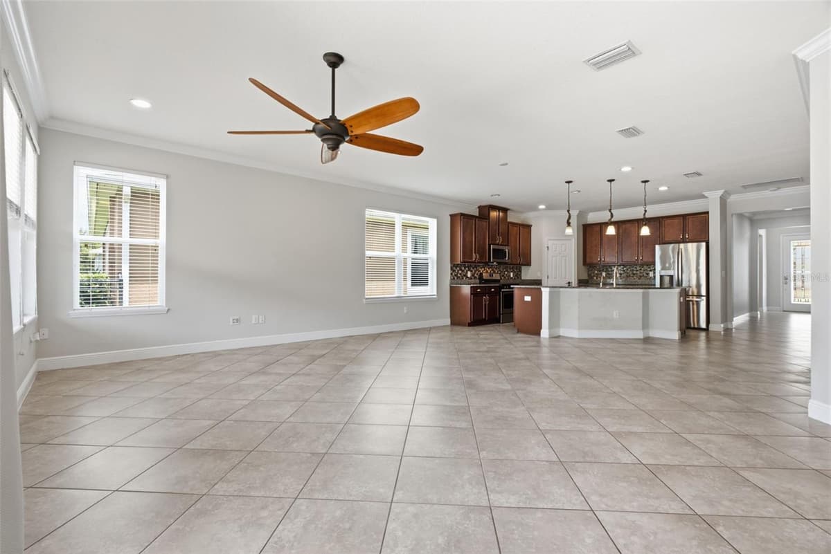 5821 JASPER GLEN DRIVE — photo 18 of 44