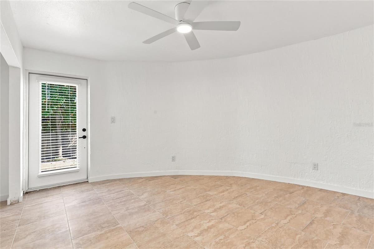 2881 GENTIAN ROAD — photo 21 of 24