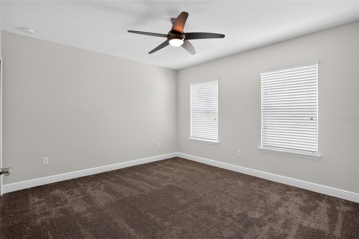 11014 SPRING POINT CIRCLE — photo 17 of 23
