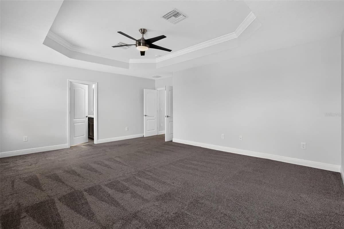11014 SPRING POINT CIRCLE — photo 19 of 23