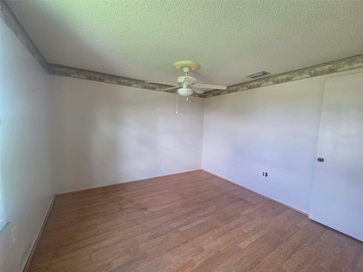 4551 WEBBER STREET — photo 11 of 22