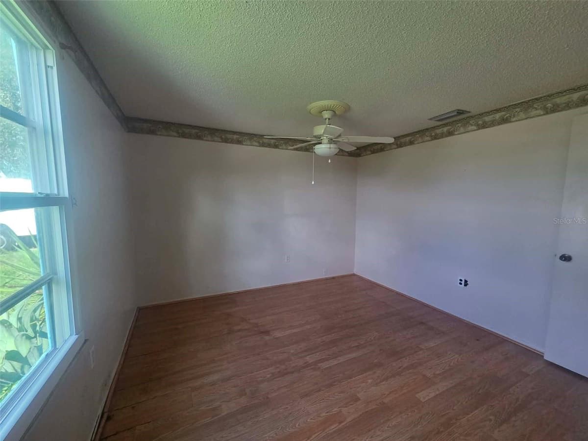 4551 WEBBER STREET — photo 12 of 22