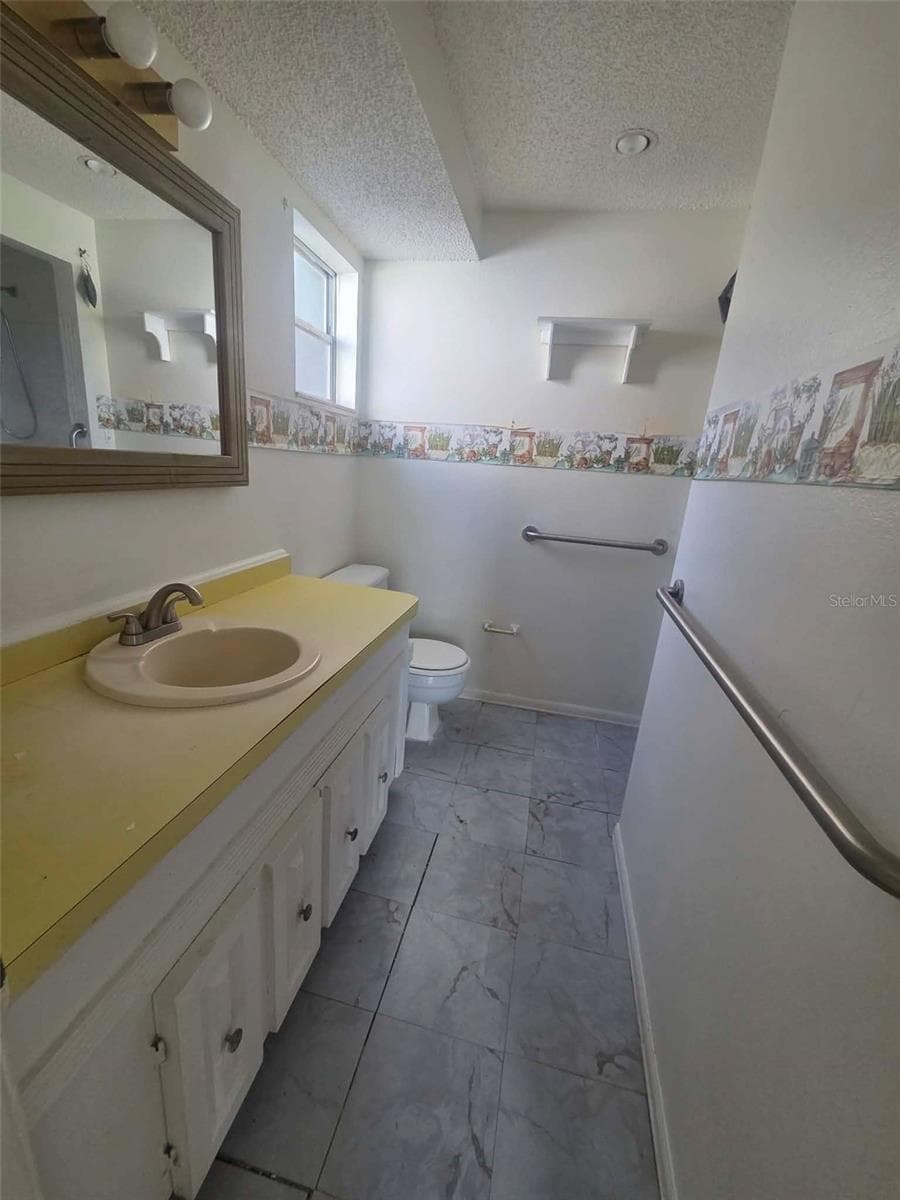 4551 WEBBER STREET — photo 9 of 22