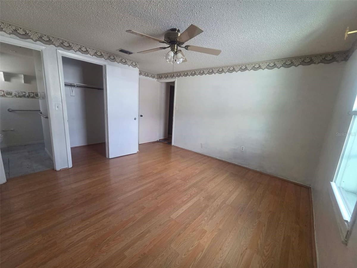 4551 WEBBER STREET — photo 8 of 22
