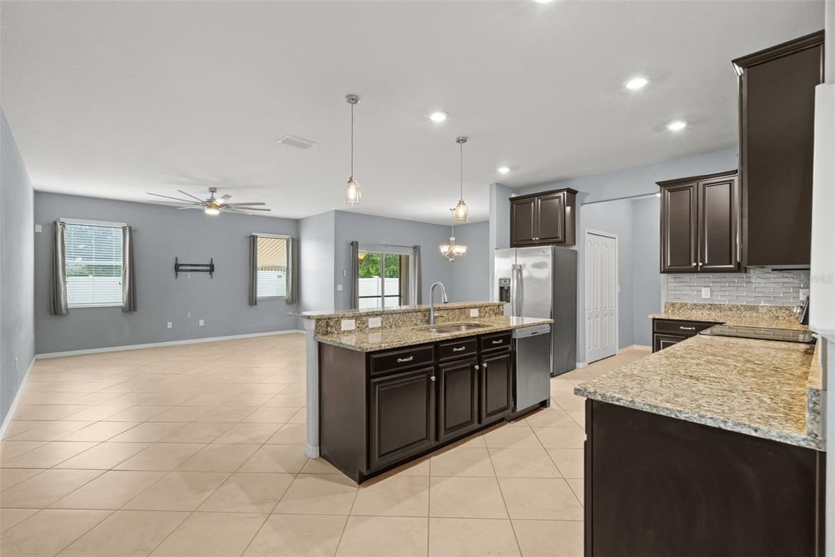 13728 REINDEER CIRCLE — photo 6 of 59
