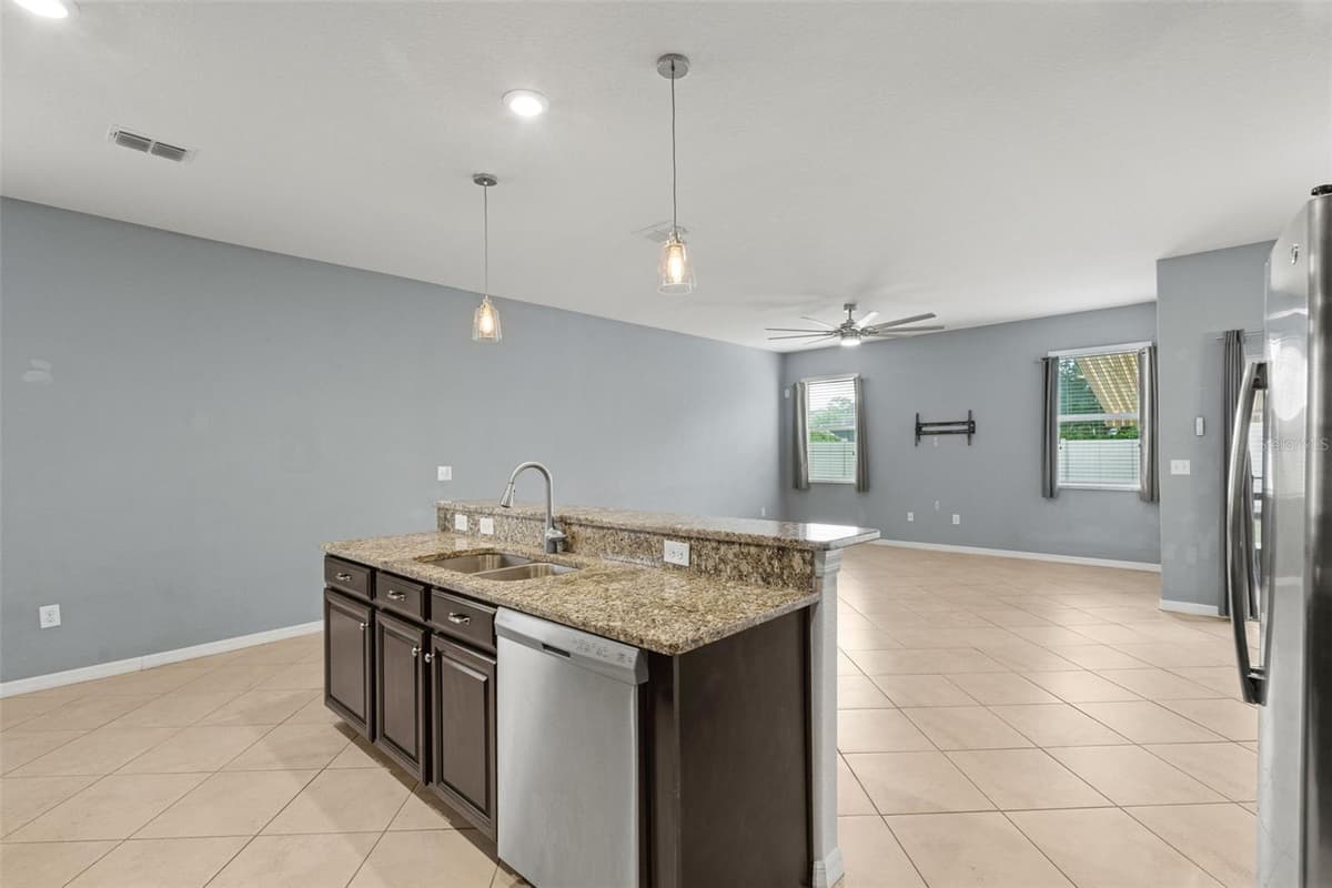 13728 REINDEER CIRCLE — photo 14 of 59