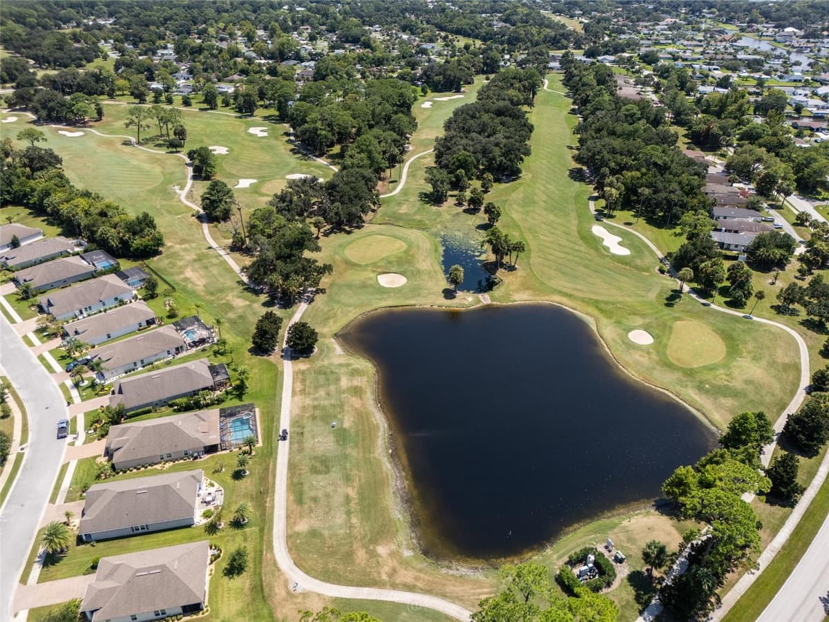 60 CLUB HOUSE DRIVE — photo 39 of 52