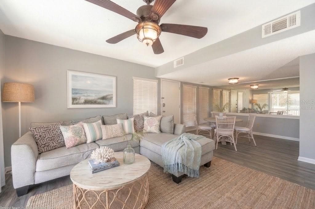 60 CLUB HOUSE DRIVE — photo 19 of 52