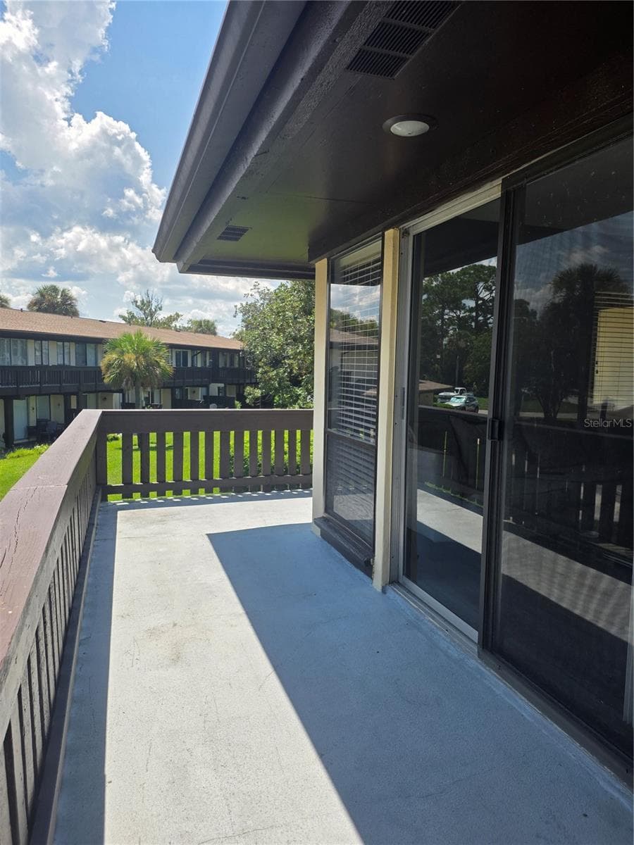 60 CLUB HOUSE DRIVE — photo 48 of 52